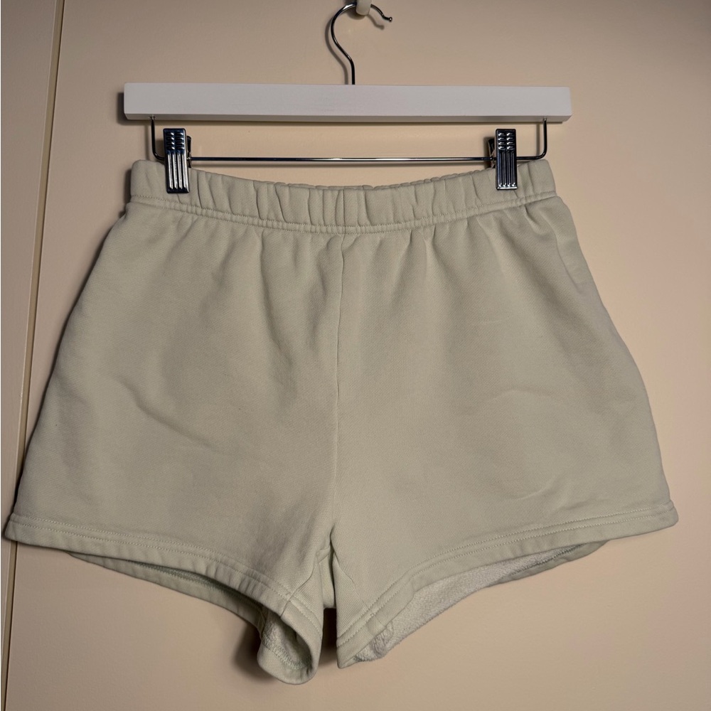Aritzia TNA Size S Cozy Sweatfleece Perfect High-Rise Mini Lounge 3" Shorts